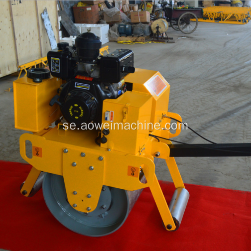 Ny HydraulicHand Operated Walk Behind Compactor Mini Road Roller 600kg med Ce